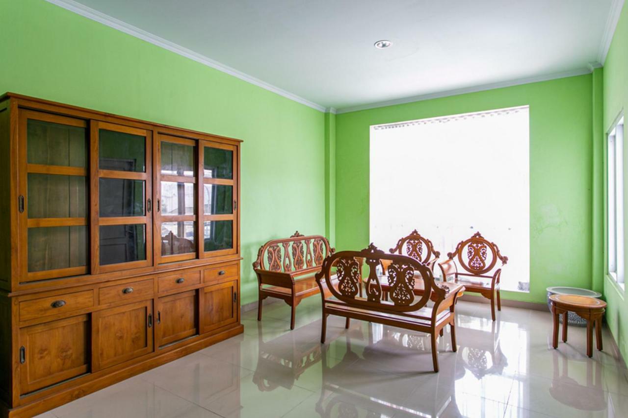 RedDoorz near Universitas Muhammadiyah Yogyakarta Jarakan Bagian luar foto